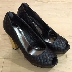 BCBG Girl Black quilted leather peep toe platform with gold heel (00008)